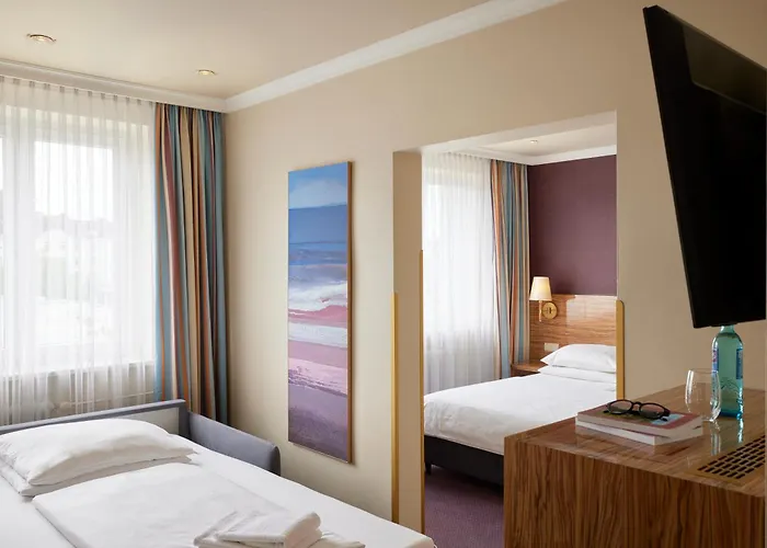 Hotel Western Raphael Altona 3*