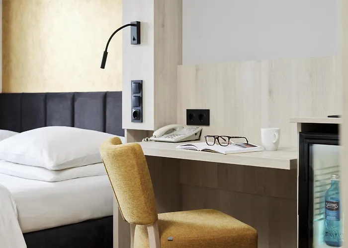 Hotel Western Raphael Altona 3*