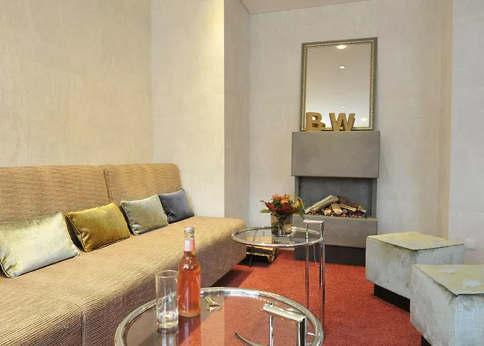 Western Raphael Altona 3*